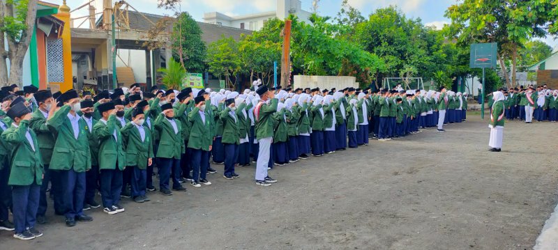 MTs Negeri 9 Bantul Berpatisipasi dalam Upacara Detik-Detik Proklamasi Kemerdekaan Republik Indonesia